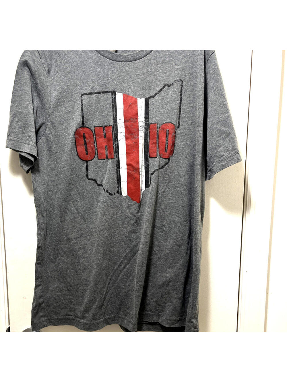 XL Ohio State Outline  Adult T-Shirt  OSU Buckeyes Colors